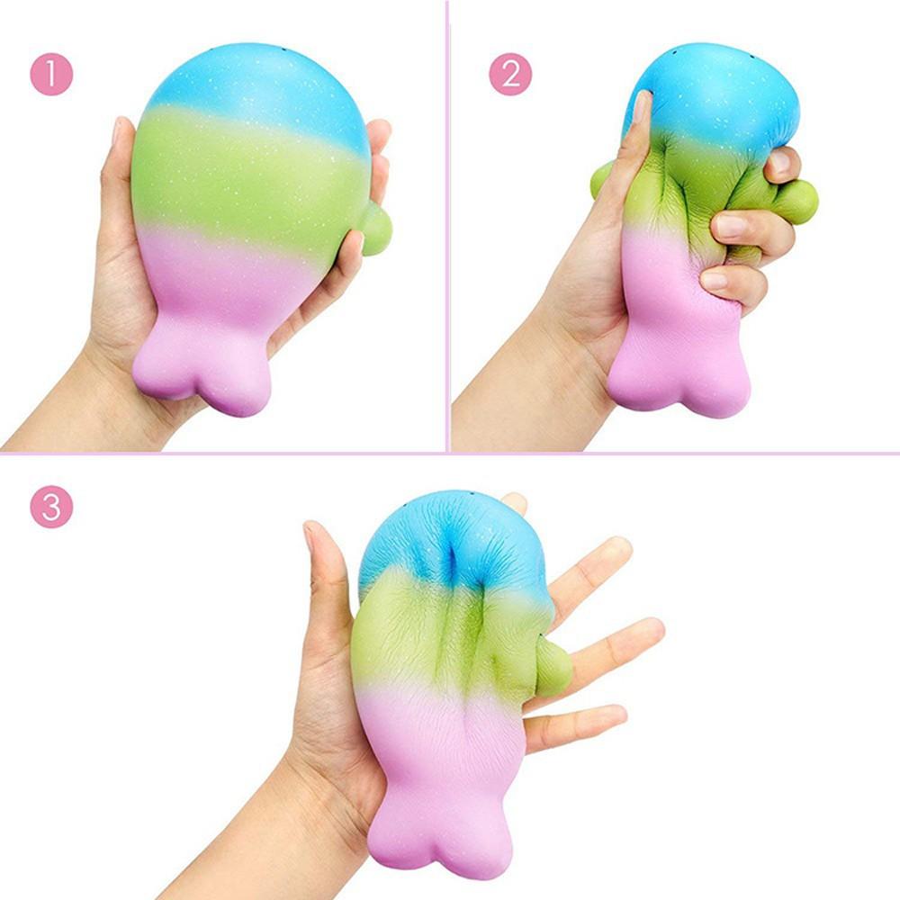 Đồ chơi hình cá voi , bóp để giảm căng thẳng sale off  squishy