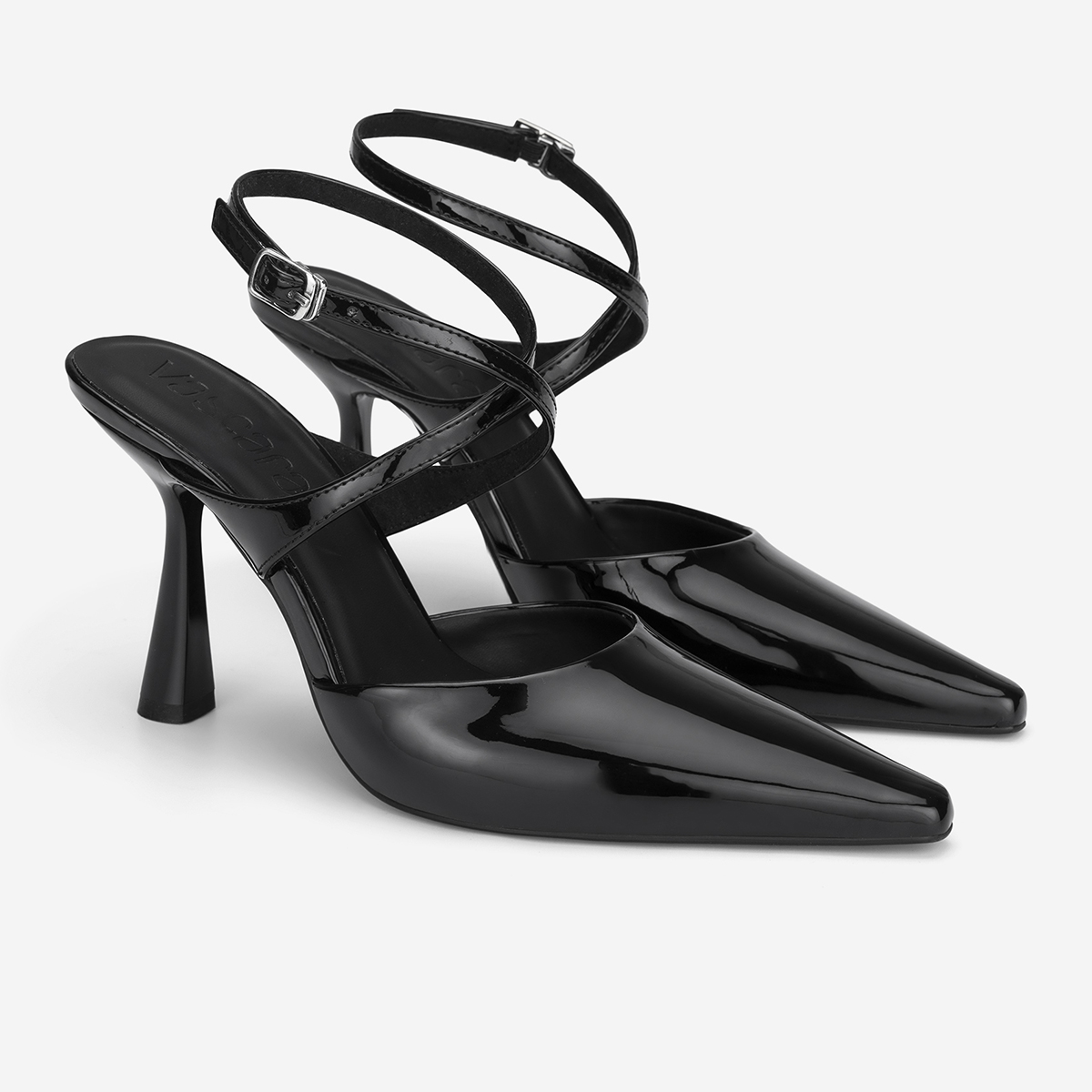 Vascara Giày Bít Mũi Spool Heel Quai Chéo - BMN 0707