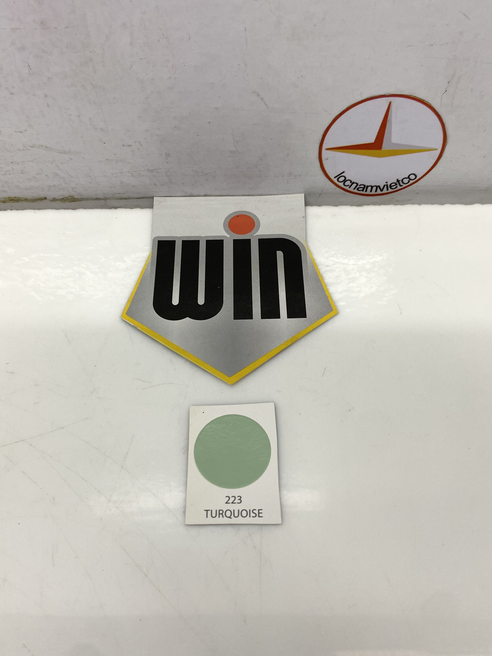 Sơn xịt Win màu xanh 223 400ml