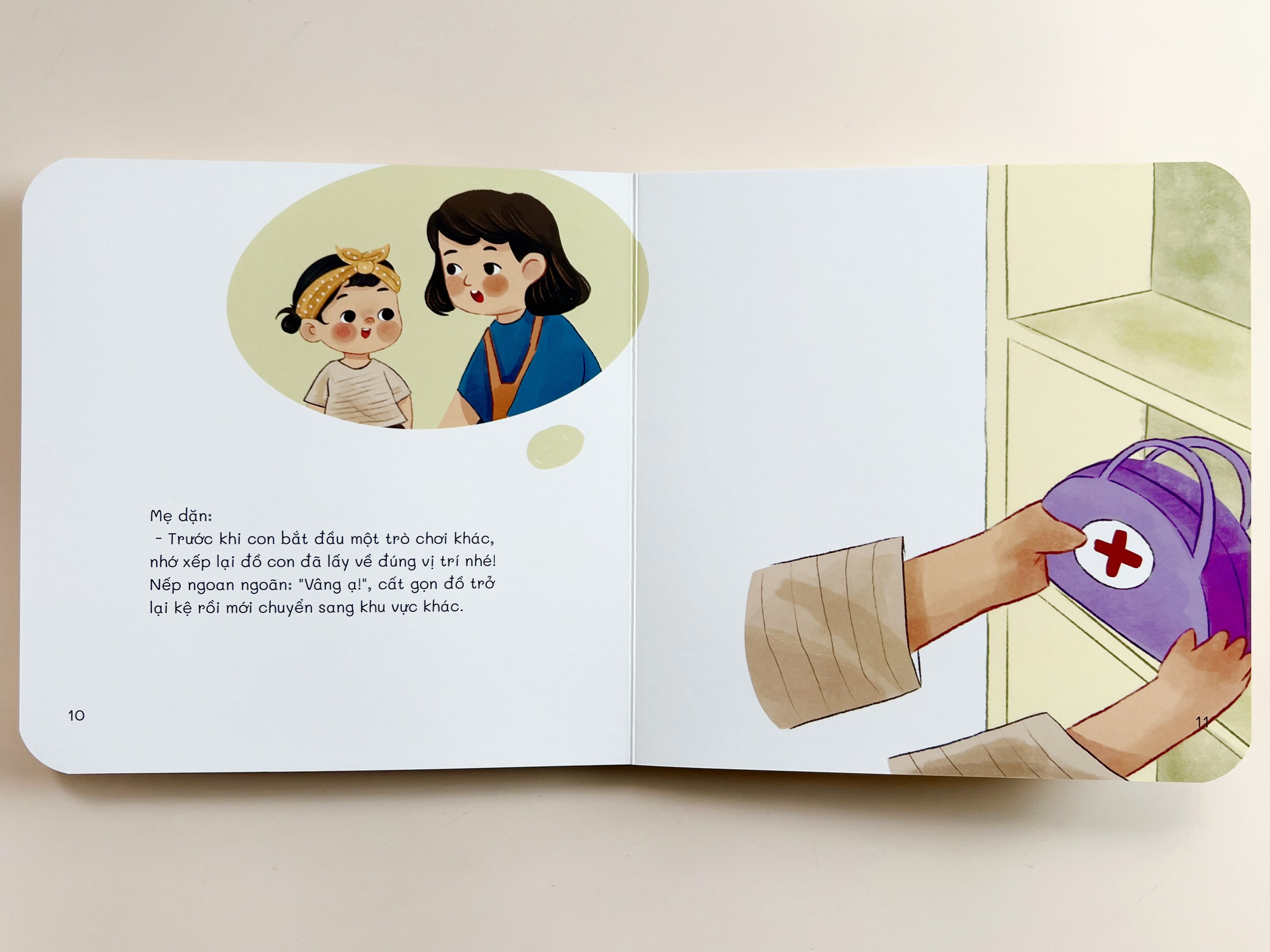 Bộ Sách Kỹ Năng Mềm Cho Bé - Bé Học Ứng Xử - LionBooks - Bộ 4 Cuốn Giấy Bồi Cứng