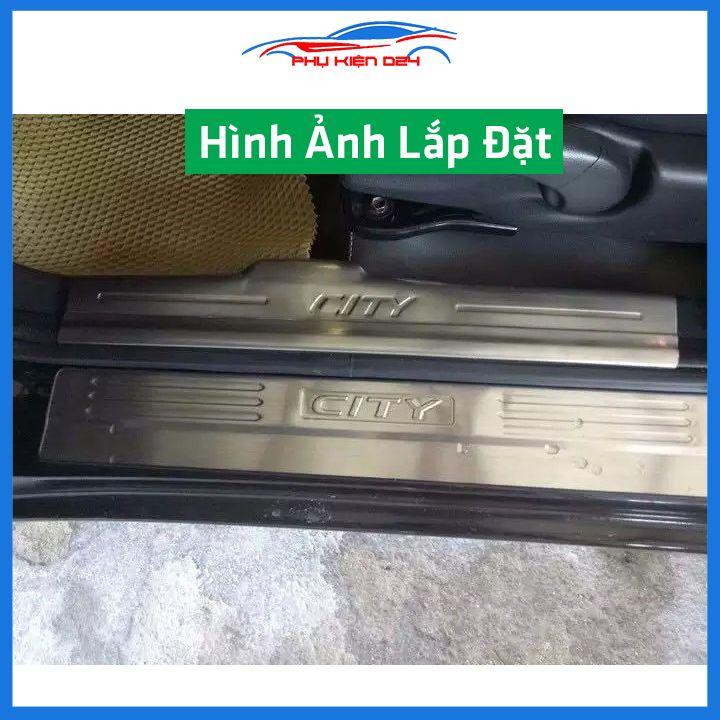 Bộ ốp bậc cửa trong ngoài nẹp bước chân City 2015-2016-2017-2018-2019-2020 Inox chống trầy trang trí xe