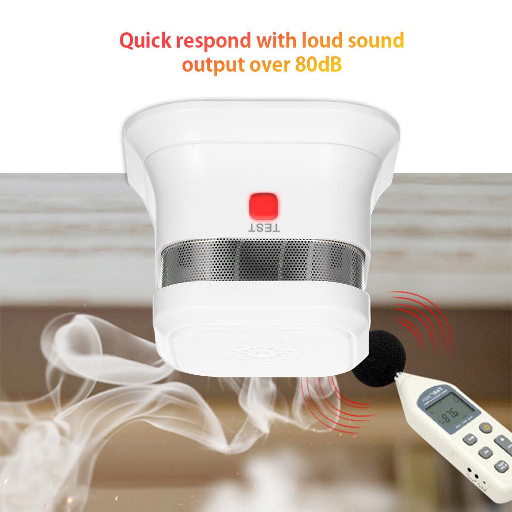 Thiết bị báo động cháy cảm biến với đèn LED đỏ, không nối dây điện