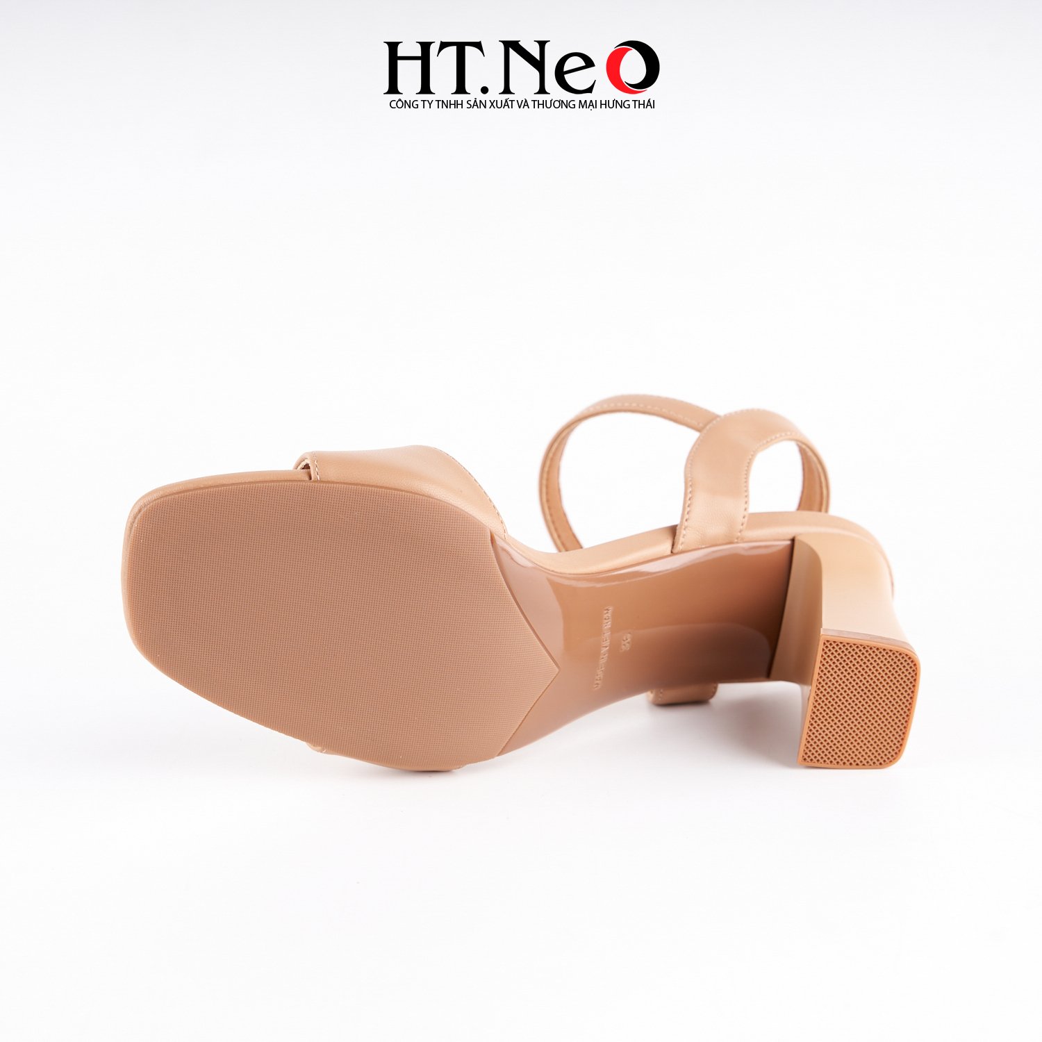 SANDAL nữ 7p quai hậu khuy bướm thiết kế đơn giản, chất liệu da gót trụ SDN171