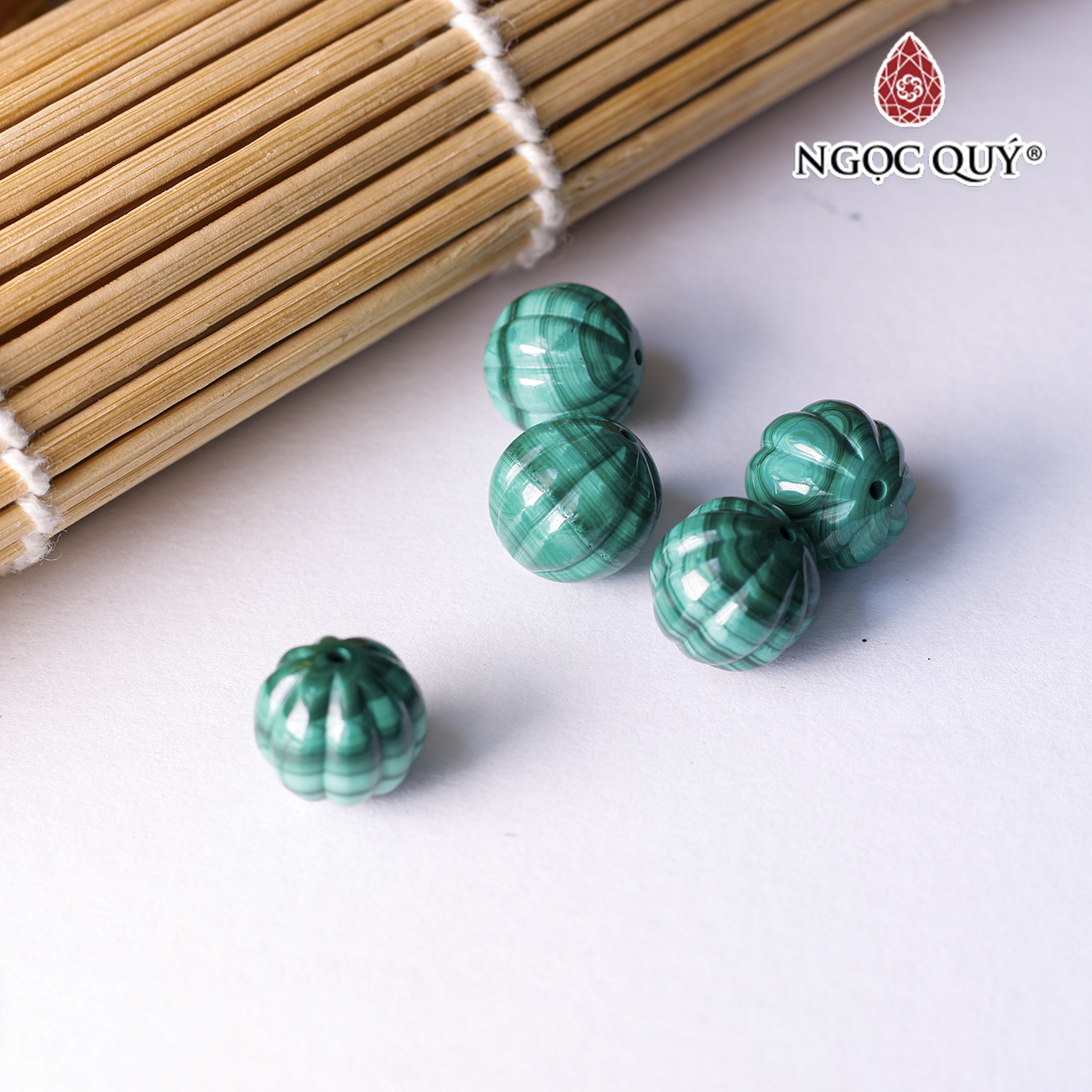 Charm đá hình bí ngô đá khổng tước 12mm mệnh hỏa, mộc - Ngọc Quý Gemstones