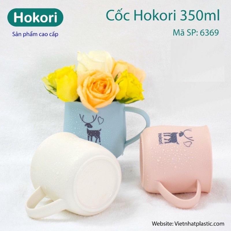 Cốc uống nước màu sắc xinh xắn, chịu nhiệt có quai cầm Hokori 350ml
