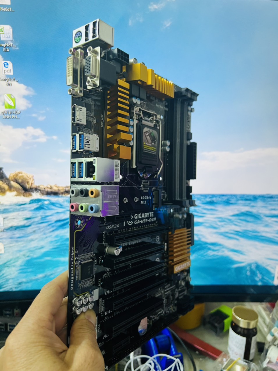 Hình ảnh Bo Mạch Chủ (Mainboard) Gigabyte GA-H97-D3H/ M2/ 4 Khe Ram - Hàng Chính Hãng