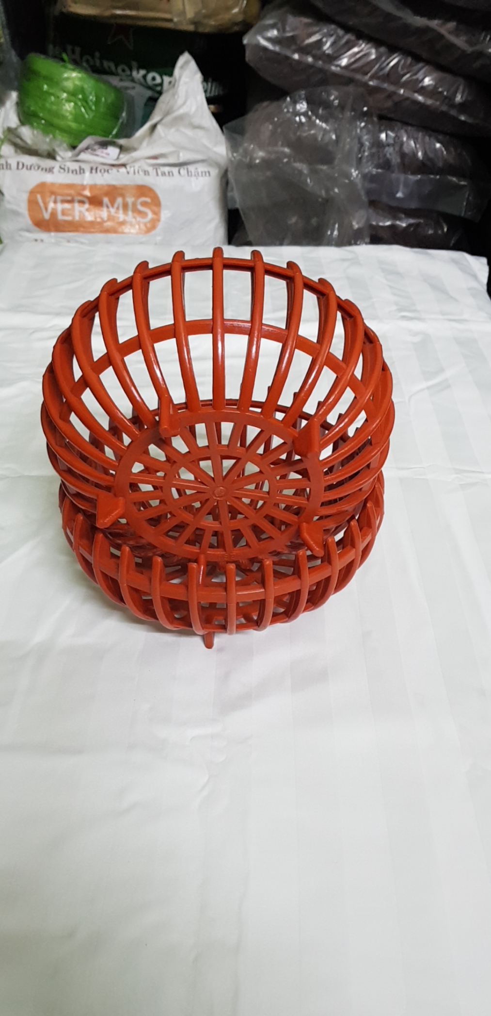 Chậu nhựa Giả Bí trồng Lan Fi26 - Màu Cam