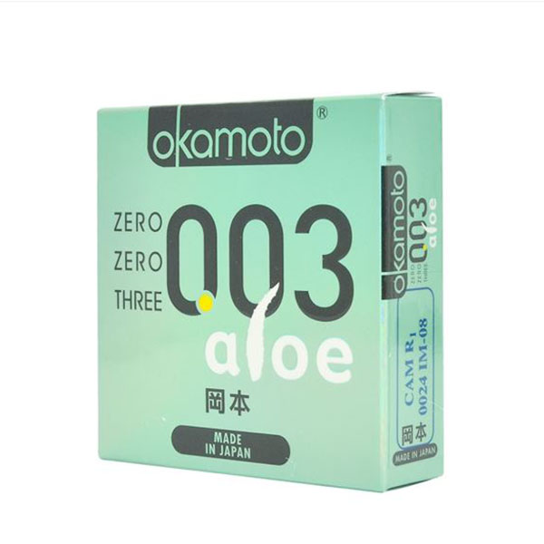 Bao Cao Su Siêu Mỏng, Tinh Chất Lô Hội Okamoto 0.03 Aloe Hộp 3 Chiếc