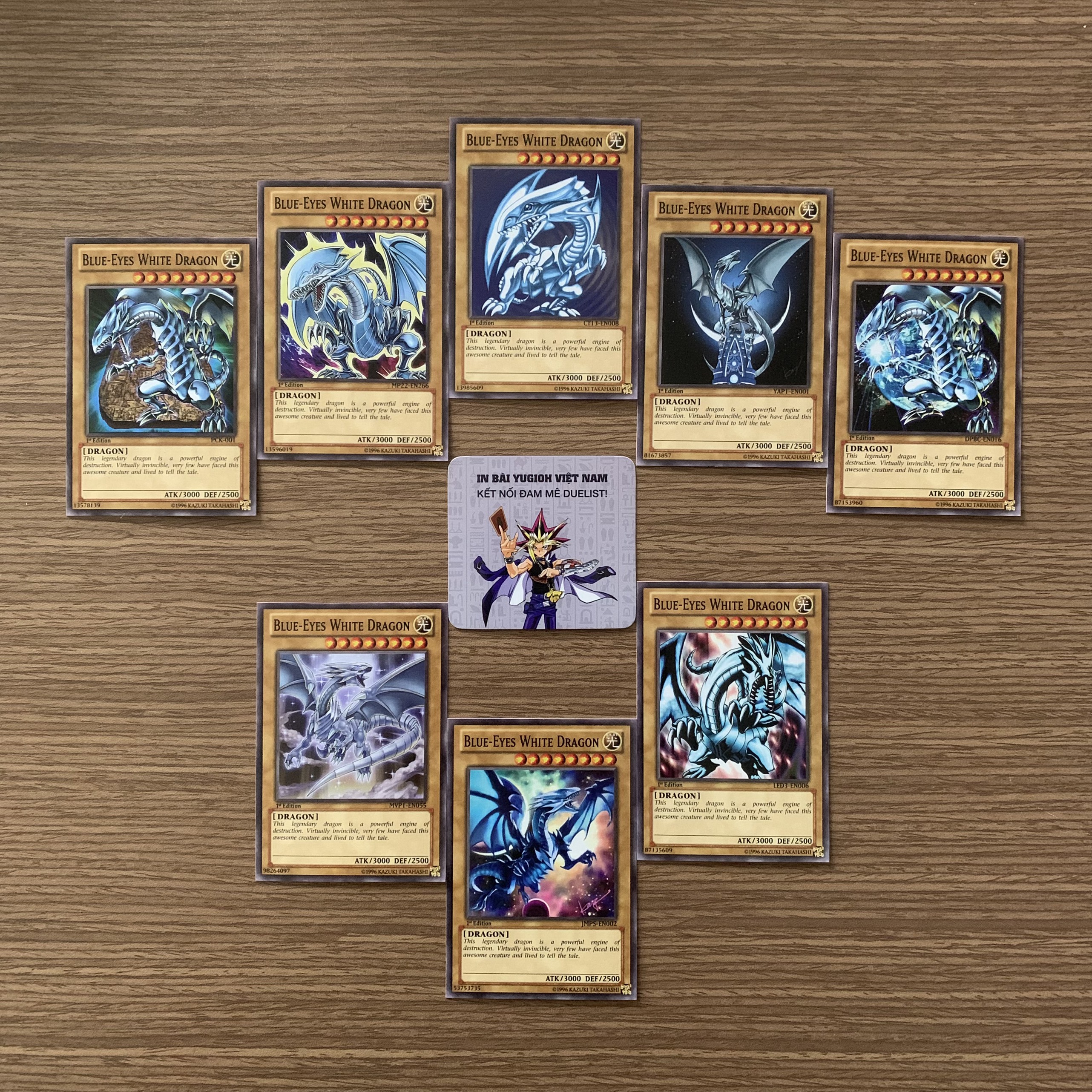 [BÀI IN] 08 thẻ bài Rồng trắng mắt xanh Blue Eyes White Dragon các phiên bản (KHÔNG KÈM MÔ HÌNH)