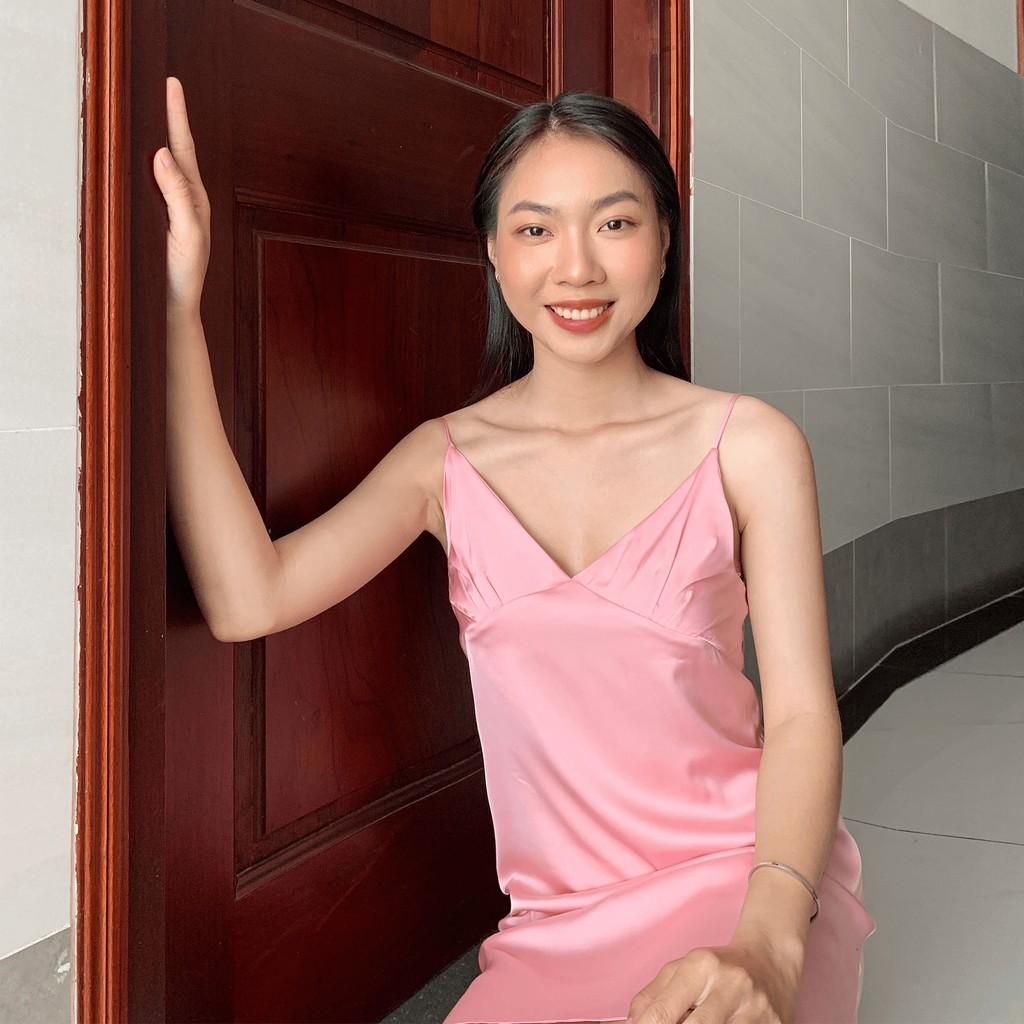 Set Đầm Váy Ngủ Sleepwear Basique Robe 2 Dây Cổ Chữ V Hở Lưng Chất Lụa Trơn Cao Cấp Phong Cách Basic Thanh Lịch Nữ Tính