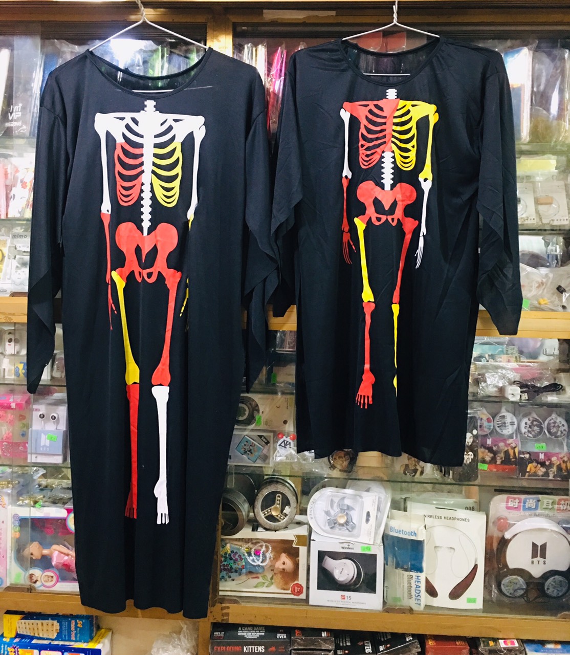 Áo xương hoá trang halloween