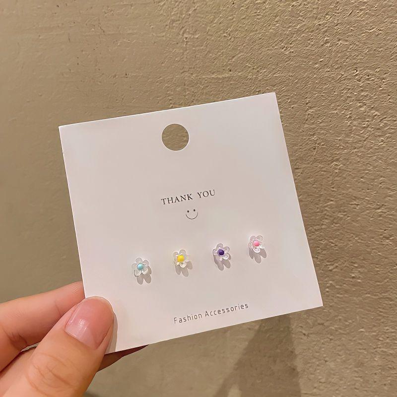 Set khuyên 4 hoa nụ 4 màu