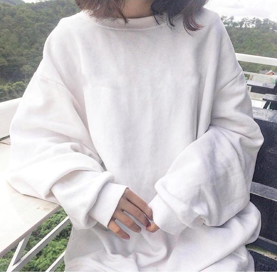 Sweater trắng vải nỉ cotton ép bông cực dày