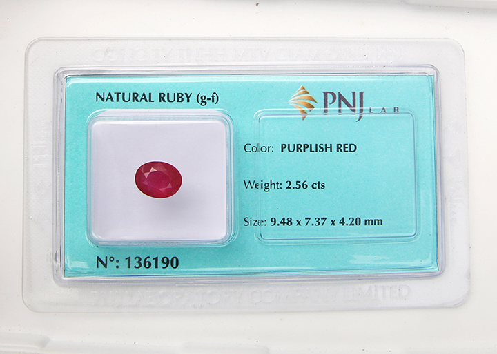 Hình ảnh Viên đá quý phong thủy tự nhiên Ruby RBG2.56