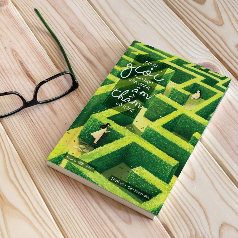 Sách Người Giỏi Hơn Bạn Vẫn Đang Âm Thầm Cố Gắng