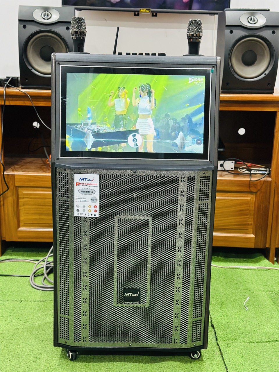 Loa Màn Hình MTMAX T73S Bass40 Màn Hình 21inch Công suất 500W Đi Kèm Cặp Micro Sang Trọng Chống Hú Cao Cấp. HÀNG CHÍNH HÃNG