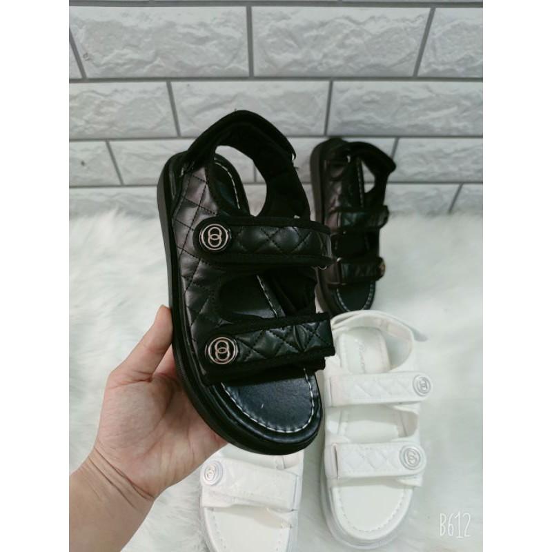 Sandal Hàn Quốc 3 quai đế bánh mỳ sẵn hàng 2 màu đen trắng
