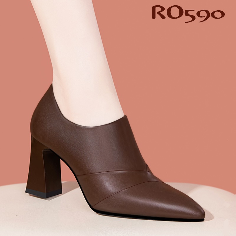 Boots thời trang nữ cổ thấp, da lì, mũi nhọn ROSATA RO590 - 7p - HÀNG VIỆT NAM - BKSTORE