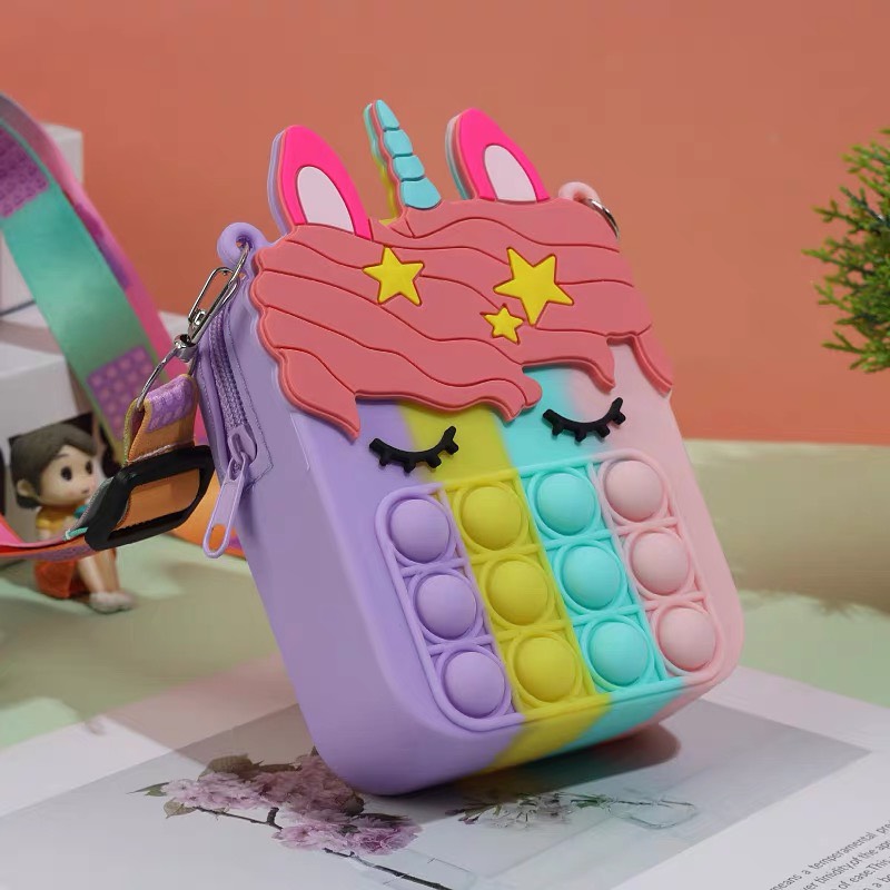 Túi silicon, túi xách đeo chéo nhỏ xinh, thời trang 2023 - trò chơi con mực, pop - it, đựng lì xì, đựng tỏi cho bé yêu