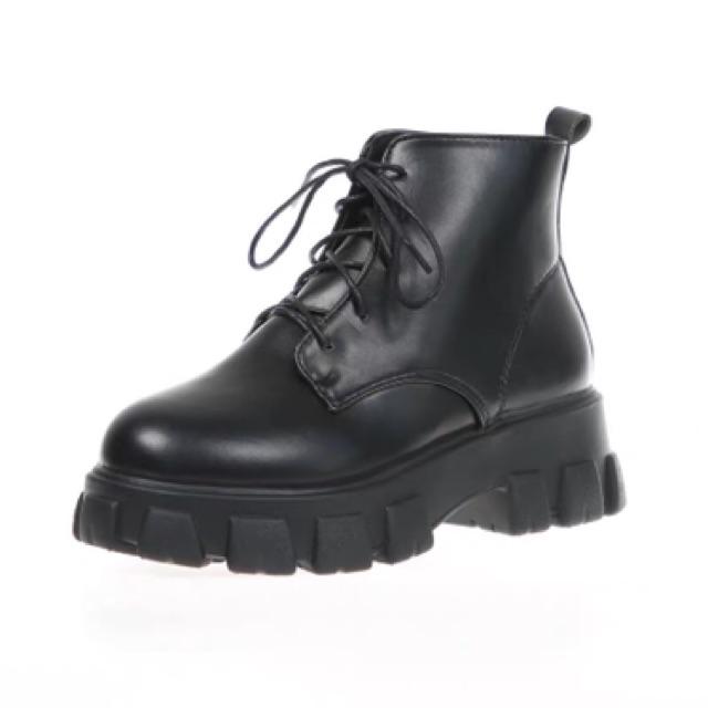 Giầy boot cổ lửng phong cách hàn