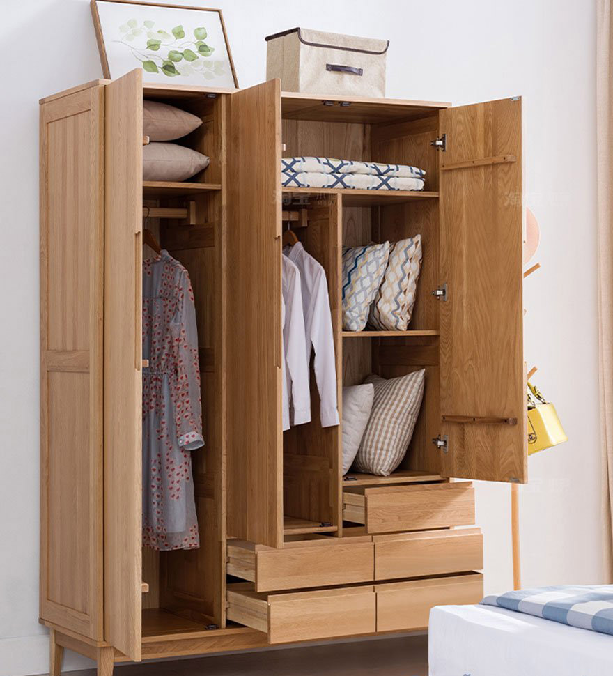 Tủ đựng quần áo bằng gỗ sồi chất lượng cao