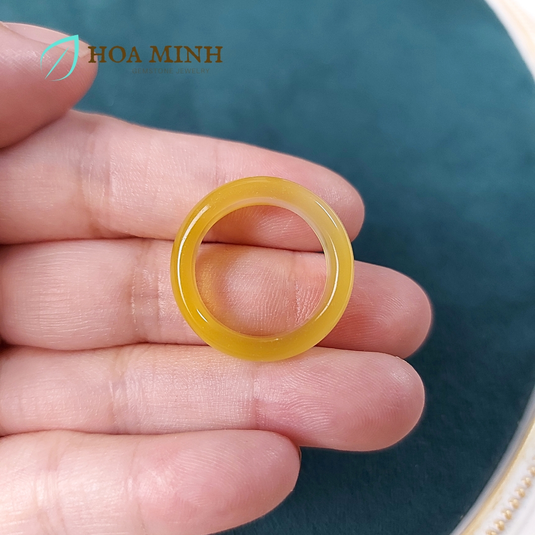 Nhẫn đá Mã Não vàng dày 5-6 li size 7, đường kính 17mm, hợp mệnh Thổ Kim