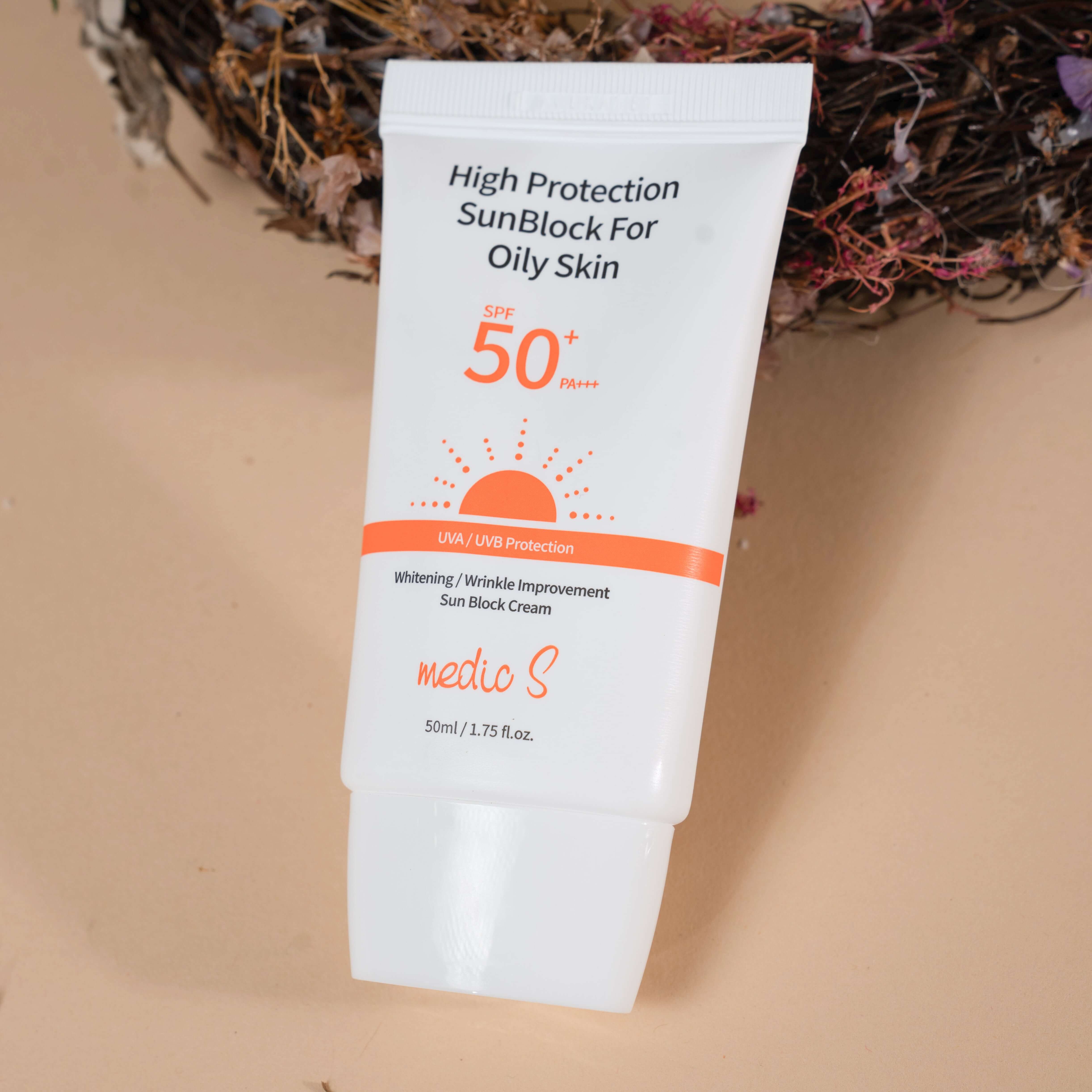 Kem chống nắng, kiềm dầu, dưỡng ẩm, thay thế lớp kem nền, nâng tone da MedicS 50ml