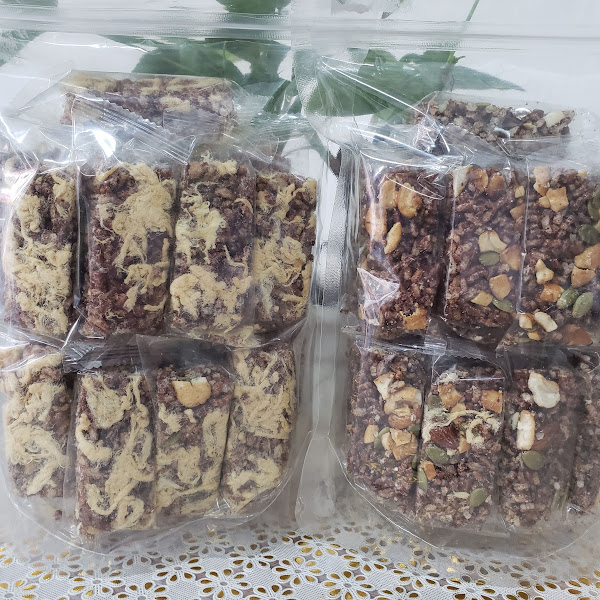 Đặc Sản Nha Trang -Bánh Gạo Lứt Giảm Cân Ăn Kiêng Với 4 Vị Siêu Hạt, Chà Bông, Rong Biển, Yến Mạch Seavy Gói 500g