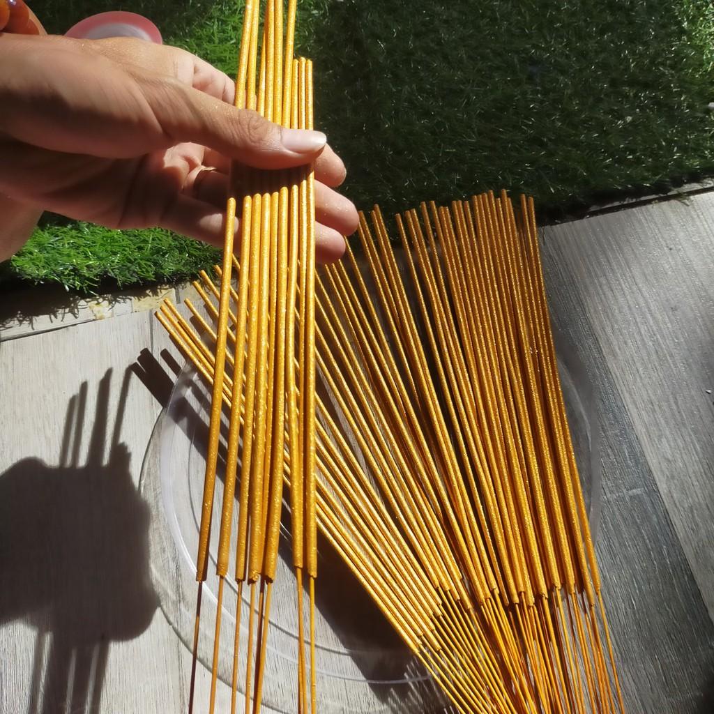 SỈ-Nhang THẦN TÀIcuộn tàn 3XU LOẠI 1 gỗ Đàn Hương 33cm nhũ vàng ít khói rất đẹp