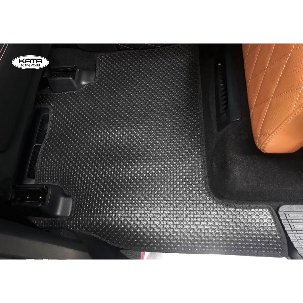 Thảm lót sàn ô tô KATA cho xe Toyota LandCruiser MBS - Khít với sàn xe, Chống trơn, Không mùi, Không ẩm mốc