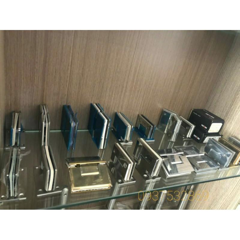 Bản lề phòng tắm kính kính 135 độ Vvp inox304