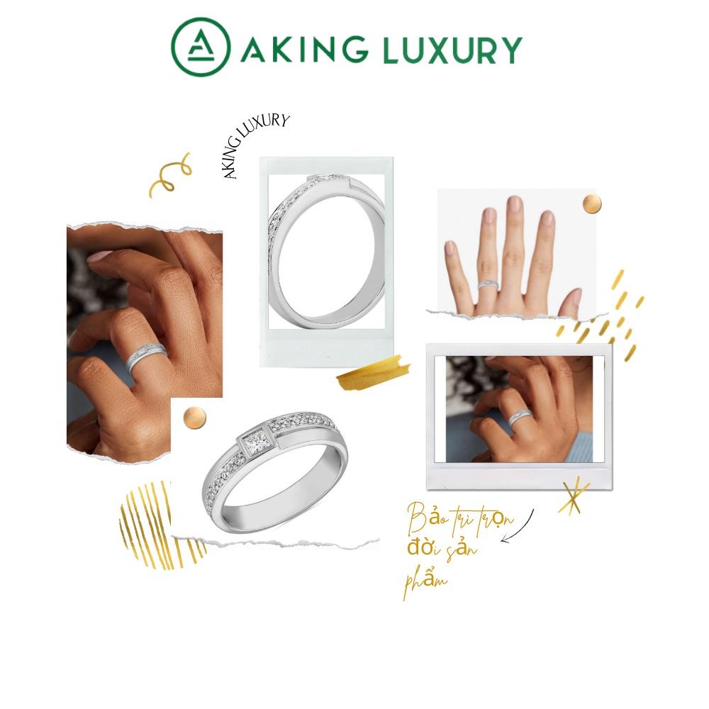 Nhẫn đôi bạc cao cấp AKING LUXURY AK33. Nhẫn nam, nhẫn nữ thiết kế đồng điệu sử dụng đá vuông tạo cảm giác khỏe khoắn.