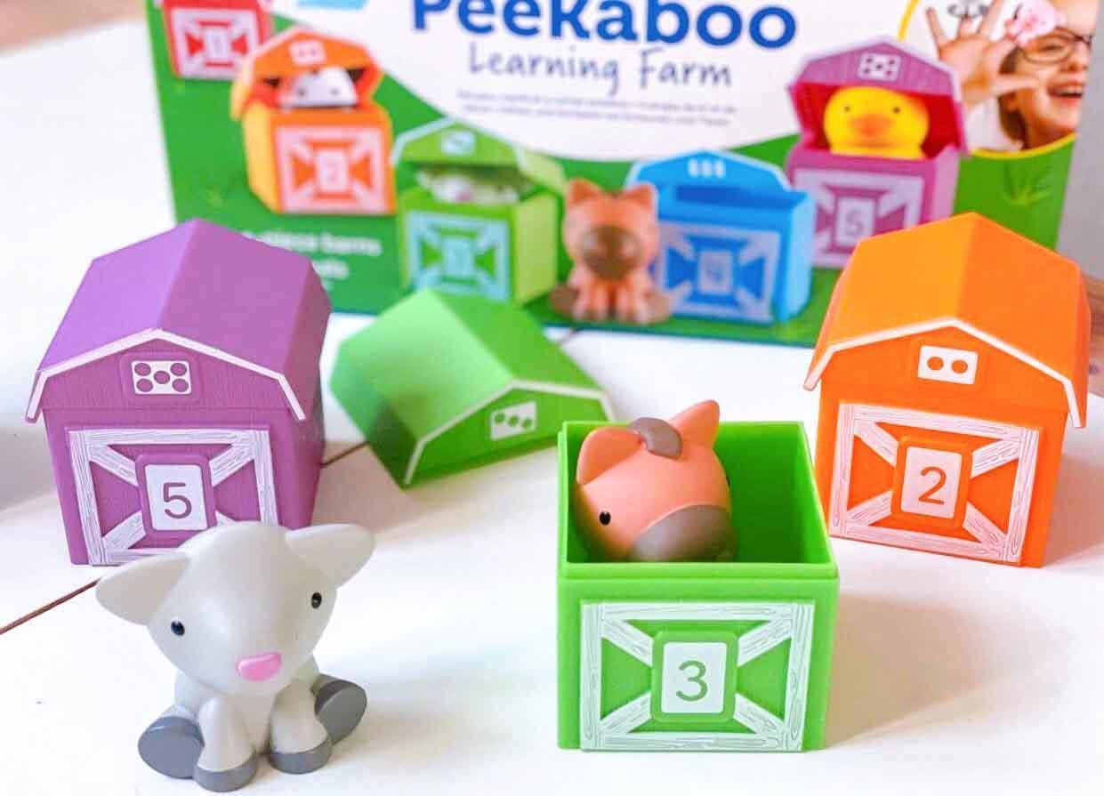 Bộ đồ chơi luyện vận động tinh và phân loại - Peekaboo Learning Farm