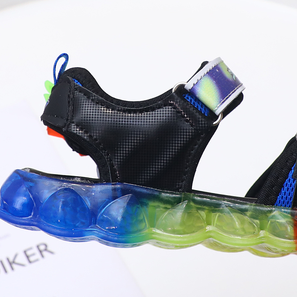 Giày Sandal quai hậu cho bé trai, thể thao siêu nhẹ, chống trơn trượt, có đèn – GSD9080