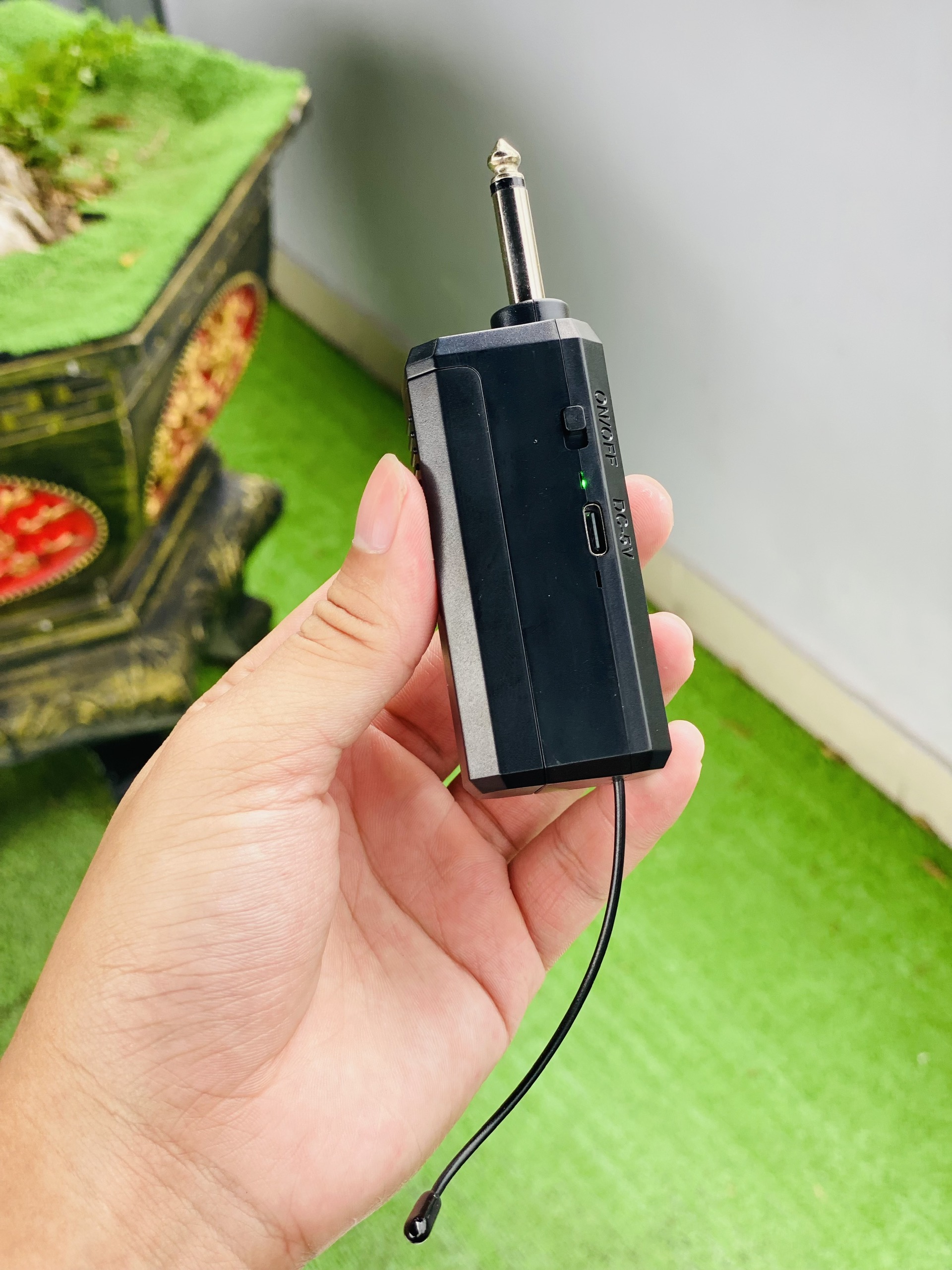 Micro Đa Năng MTMAX G12Pro (Loại 2 Micro) – Pin Sạc Tiện Lợi, Âm Thanh Ổn Định Hát Karaoke Gia Đình Giá Mềm hàng nhập khẩu
