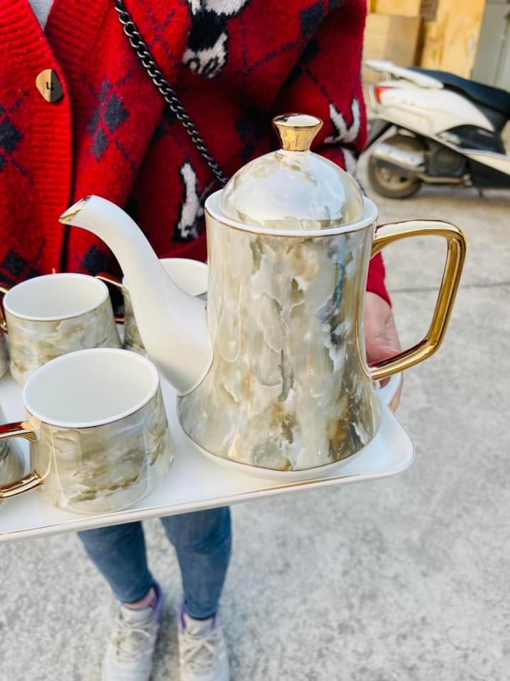 BỘ ẤM CHÉN KÈM KHAY SỨ XƯƠNG CAO CẤP VÂN ĐÁ PHA TRÀ CÀ PHÊ PHONG CÁCH CHÂU