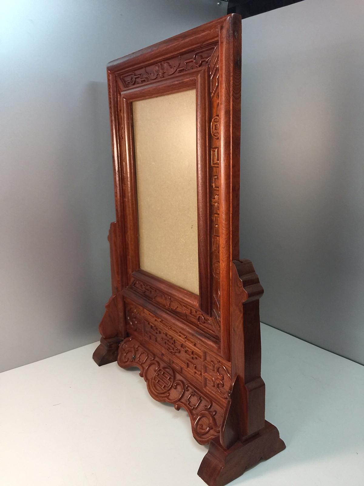 Khung Ảnh Thờ Kép Trạm Triện Sắc Nét - Chất Liệu Gỗ Hương Kích Thước Ảnh 20 x 30cm