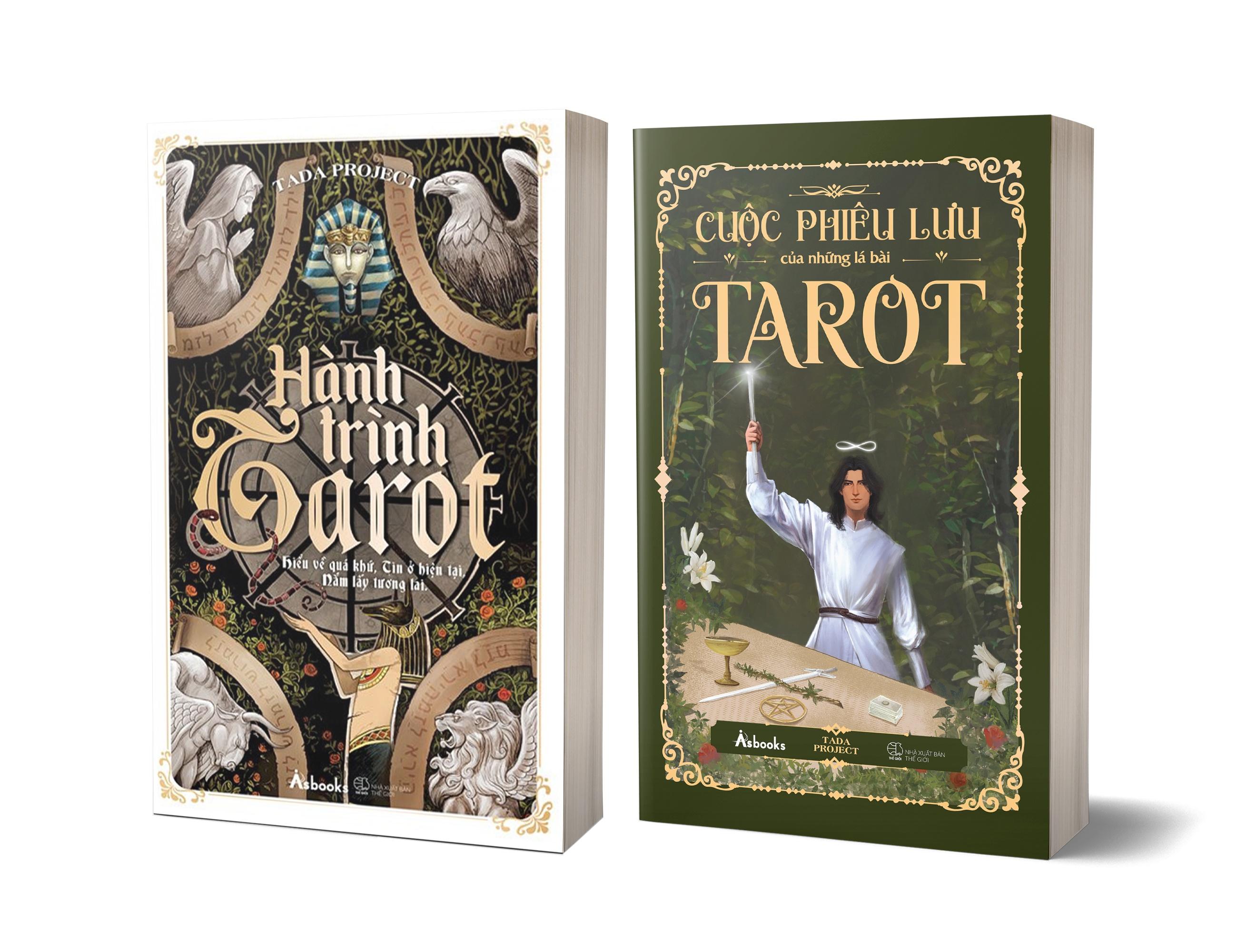 Combo Tarot của TADA Project (Gồm 2 cuốn Hành trình Tarot và Cuộc phiêu lưu của những lá bài Tarot)