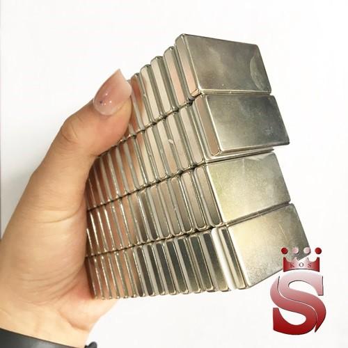 Nam châm trắng kích thước 40x10x5mm mạ nikel