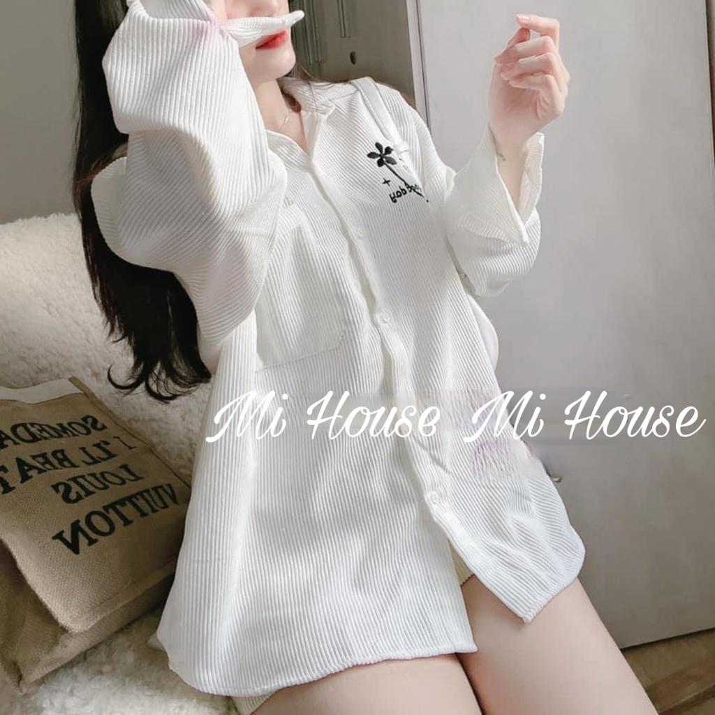Áo sơ mi trắng nhung hình thêu