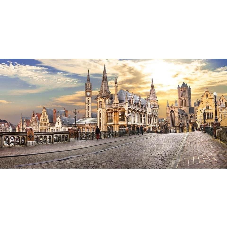 Tranh dán tường đường phố