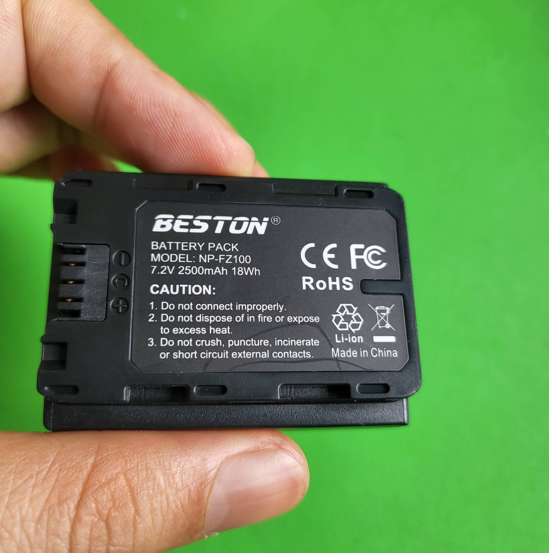 Bộ Pin NP-FZ100 2500mAh + Sạc Beston Dùng Cho Máy Ảnh Sony a7m4 a7m3 A7c A7R3 A7R4 A7R4 7RM3 A9M2 A7S3 a6600 - Hàng nhập khẩu