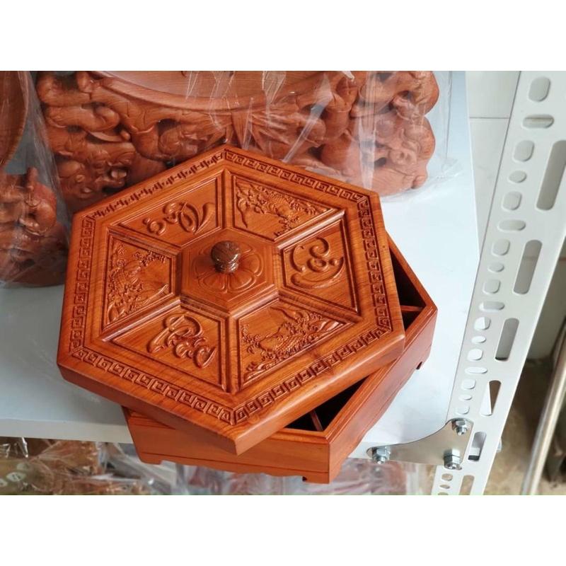 Khay đựng bánh kẹo, hộp mứt tết mẫu mới nhất 2023