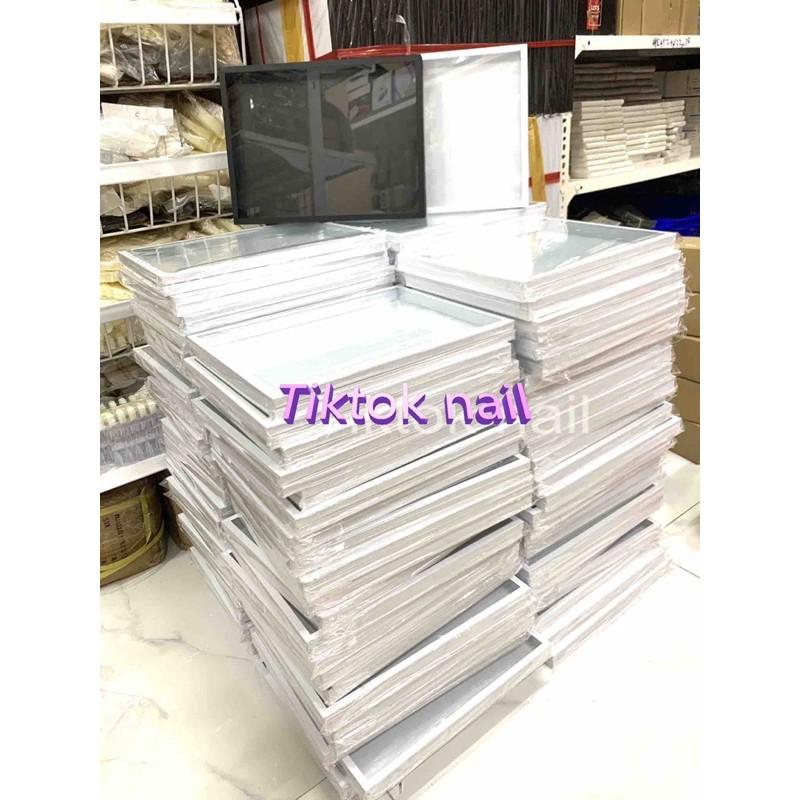 Hộp kính chưng mẫu saze to