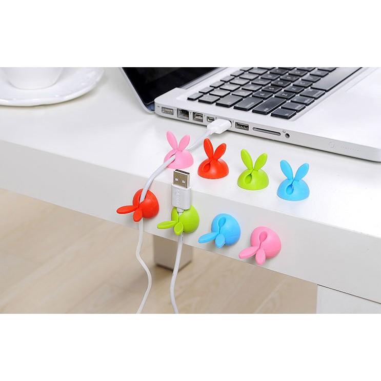 Set 4 Nút Giữ Dây Điện Hình Tai Thỏ