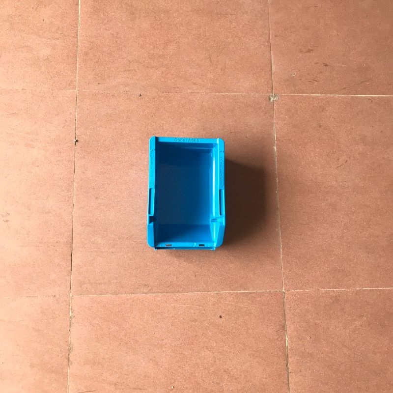 Khay linh kiện A5 -PA  GIAO MÀU NGẪU NHIÊN