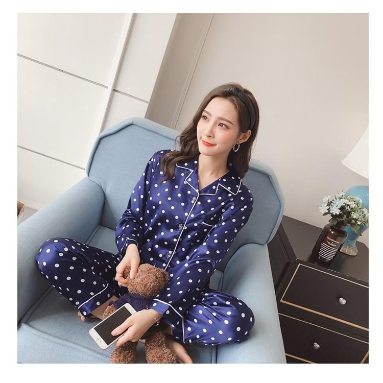Bộ Đồ Mặc Nhà Pijama Phi Lụa Họa Tiết Chấm Bi CDANP15