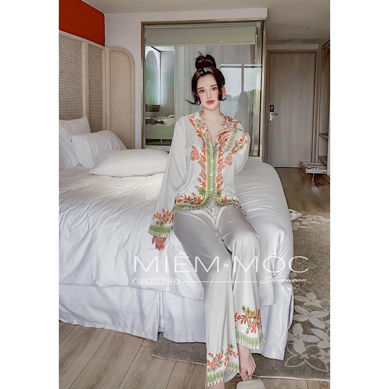 PIJAMA DÀI TRẮNG VÒNG NGUYỆT QUẾ XINH