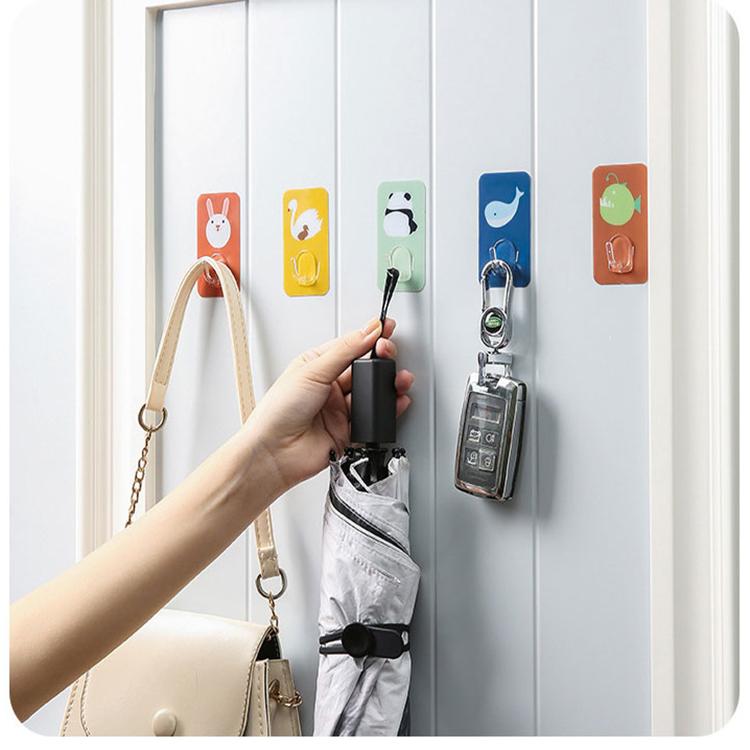 Móc Treo Đồ Dán Tường Hình Động Vật Đáng Yêu