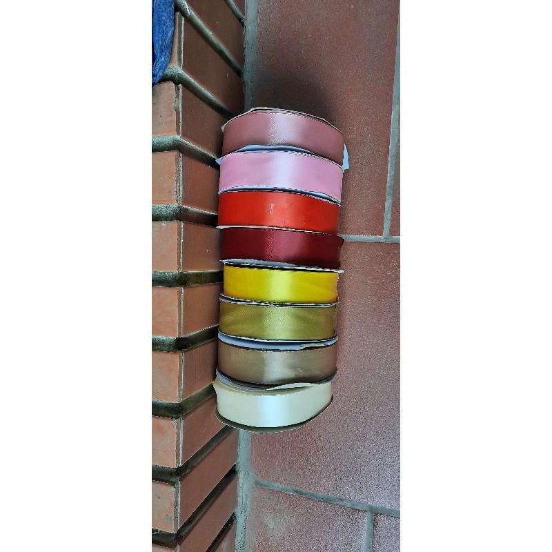 1 cuộn Ruybang lụa bản rộng 4 Cm , dài 100 m